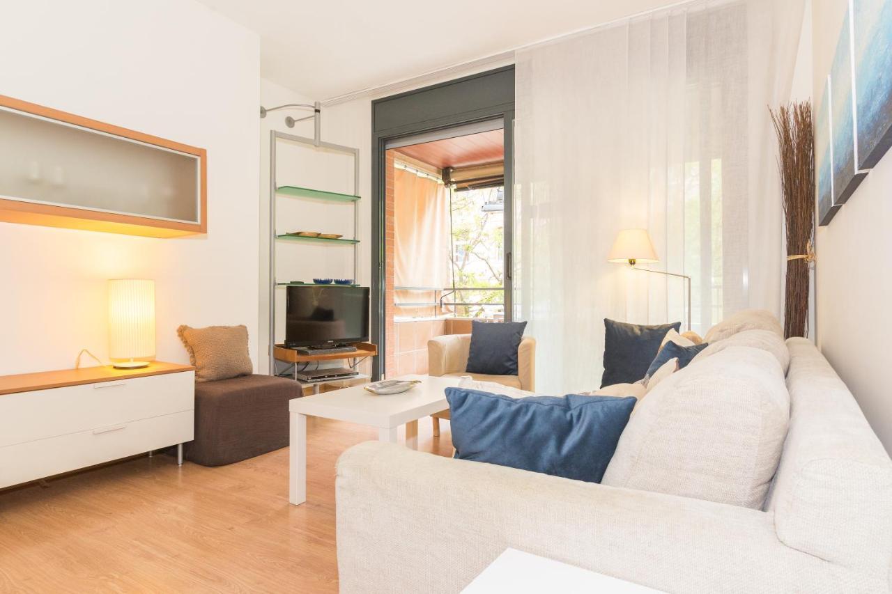 Apartment Guell Барселона Екстериор снимка