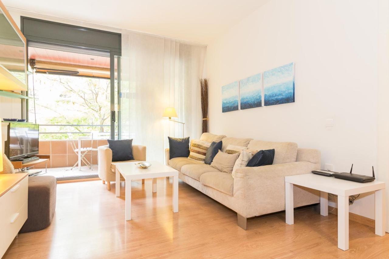 Apartment Guell Барселона Екстериор снимка