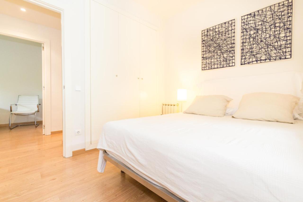 Apartment Guell Барселона Екстериор снимка