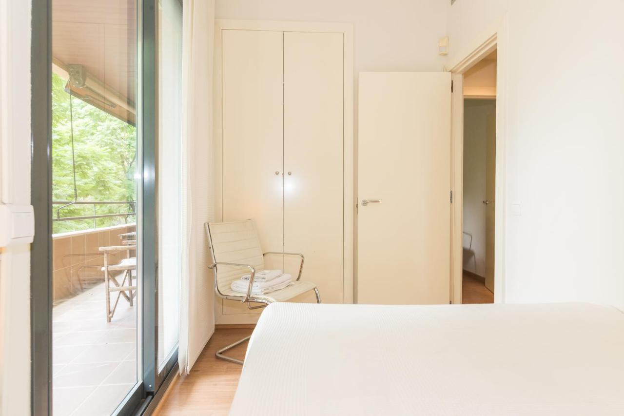 Apartment Guell Барселона Екстериор снимка