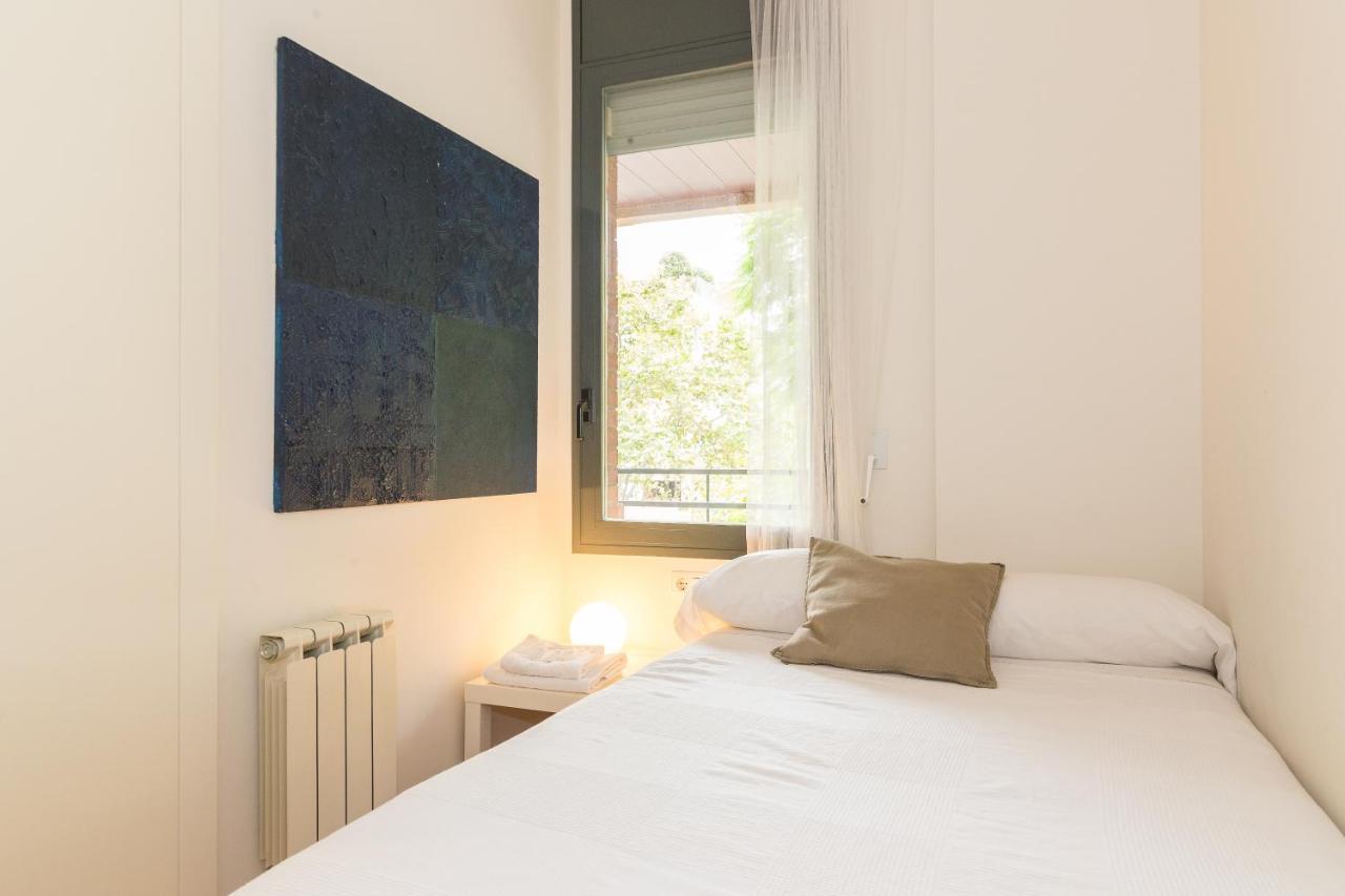 Apartment Guell Барселона Екстериор снимка