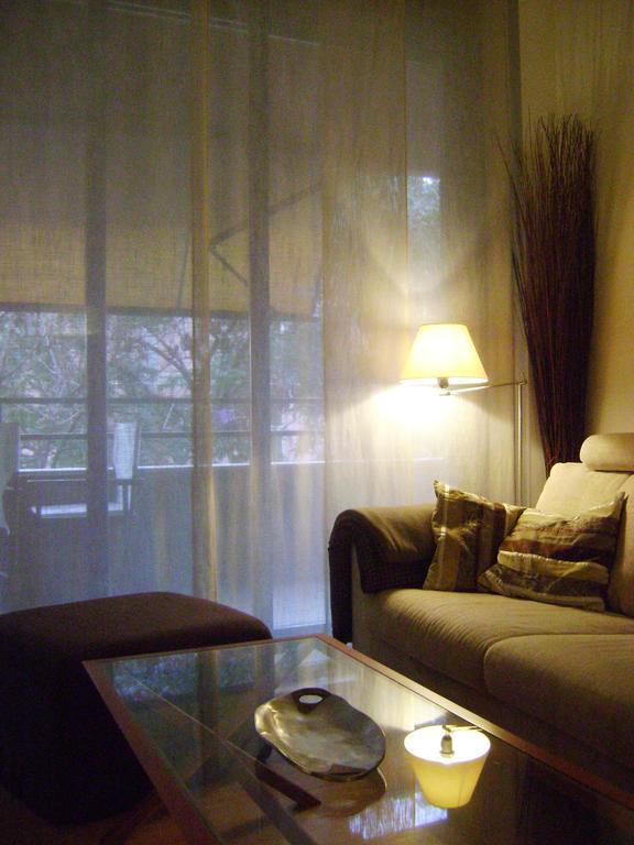 Apartment Guell Барселона Стая снимка